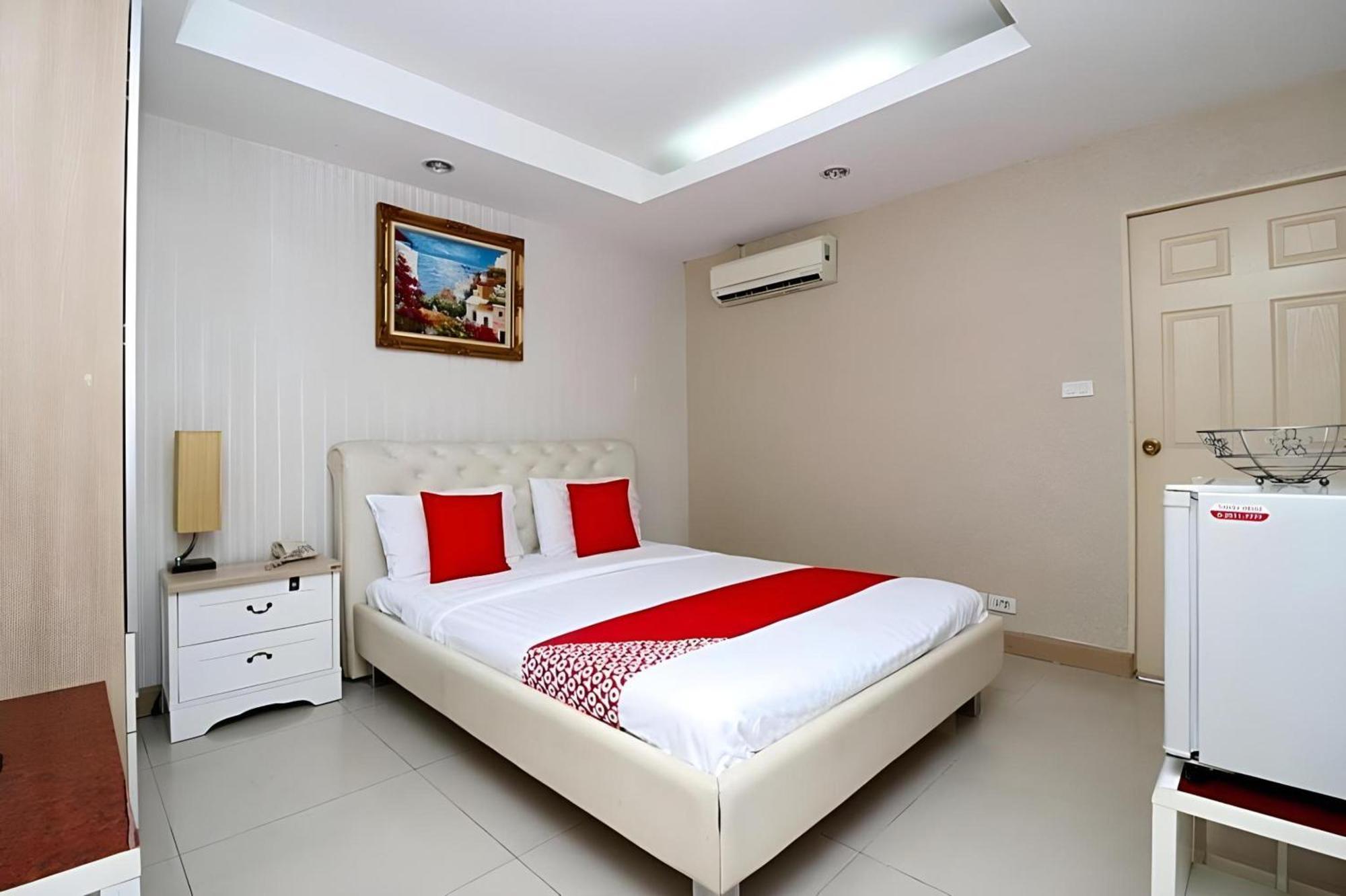 Diamond Residence Silom Bangkok Dış mekan fotoğraf