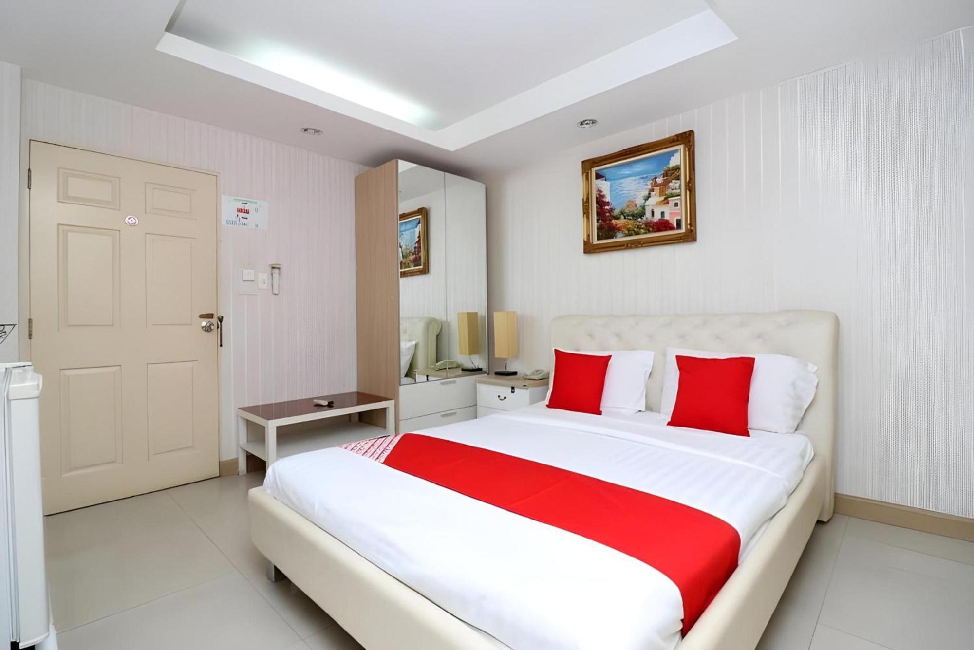 Diamond Residence Silom Bangkok Dış mekan fotoğraf